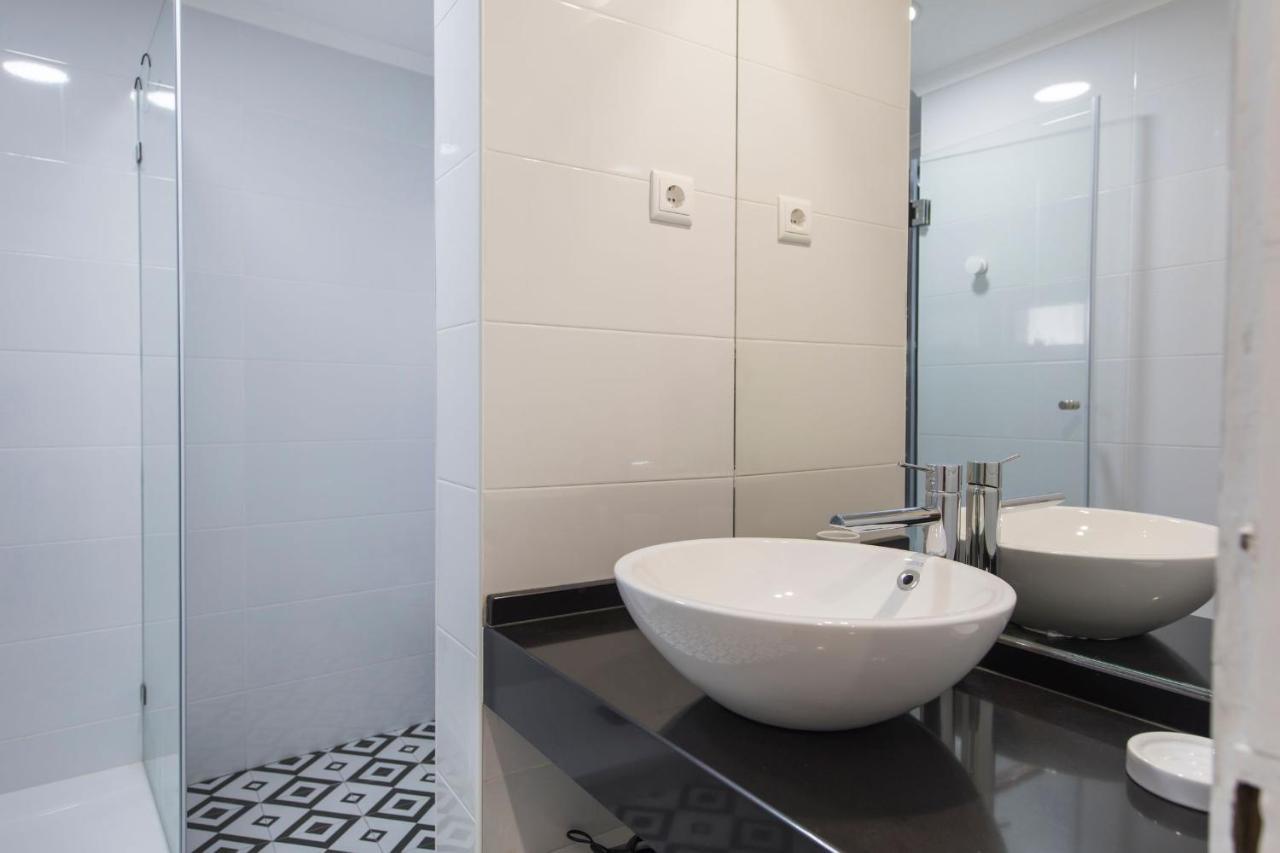 Lovelystay - Bairro Alto Terrace Wonder Lisboa Ngoại thất bức ảnh